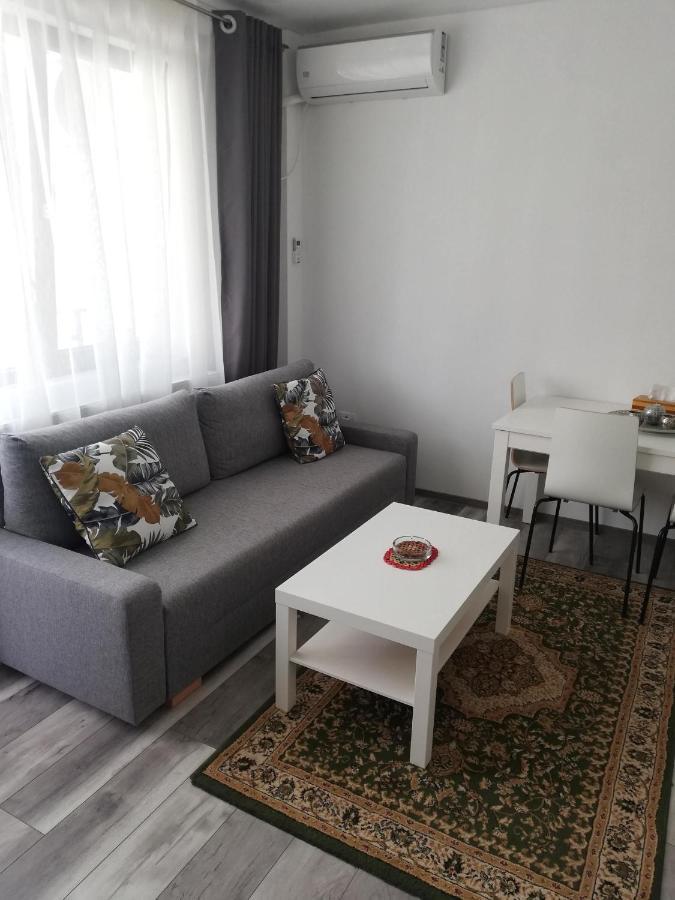 Cozzy Apartment Năvodari Exterior foto
